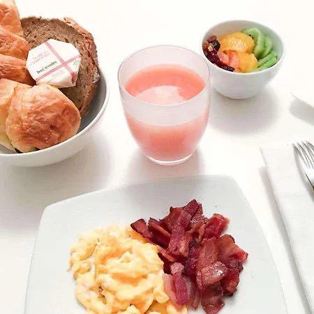 Otel La Perouse Nantes