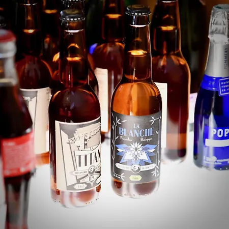 La Perouse Otel Nantes