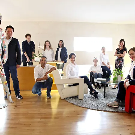 ラ ペルーズ ホテル