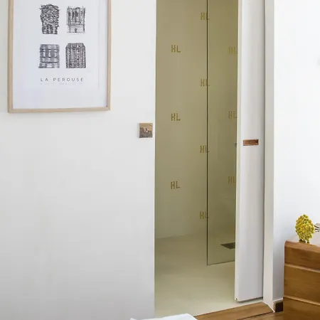 Otel La Perouse Nantes