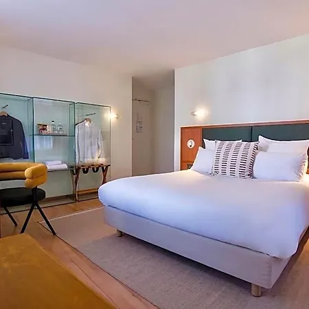 La Perouse 4*