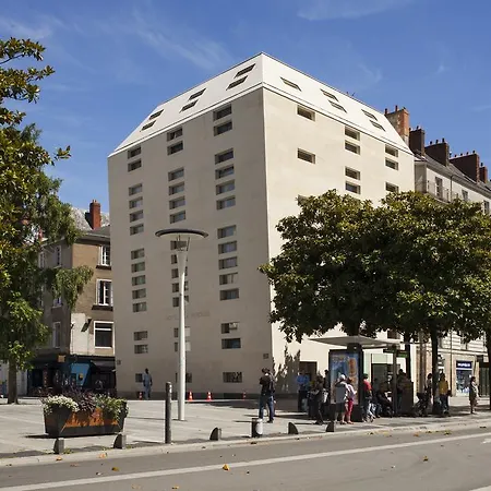 Hotel La Pérouse