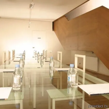 La Perouse Otel 4*