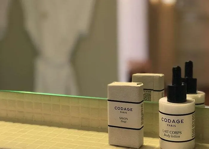 ホテル ラ ペルーズ