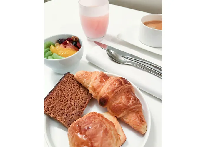 ホテル ラ ペルーズ 4*