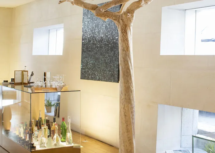 ラ ペルーズ ホテル ナント