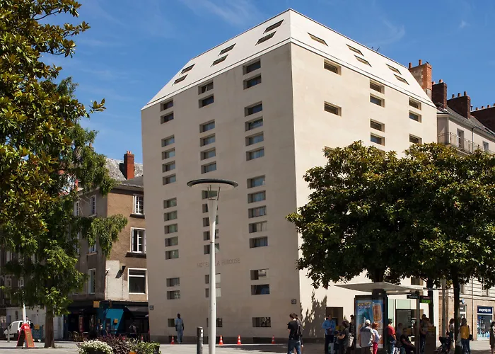 Hotel La Perouse Nantes