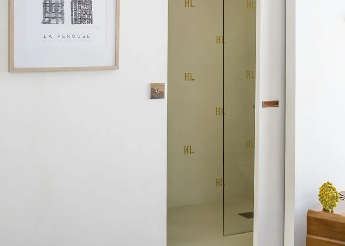 Hotel La Perouse Nantes