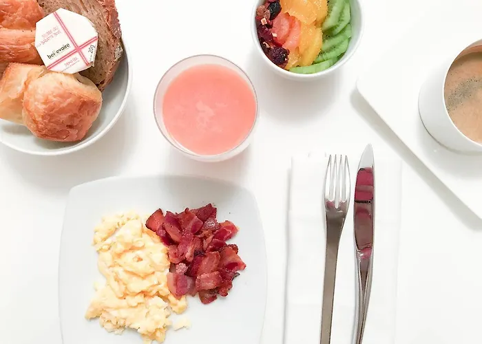 Hotel La Perouse Nantes