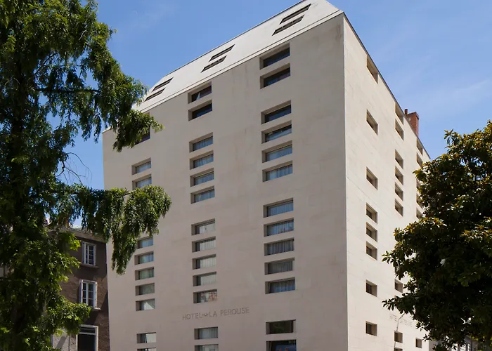 Hotel La Pérouse 4*