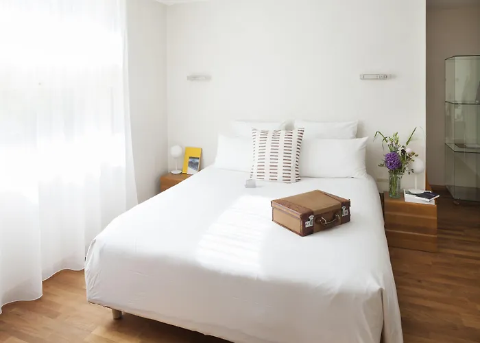 La Pérouse Hotel 4*