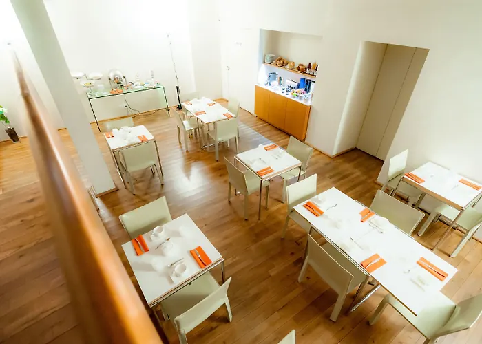 La Pérouse Hotel 4*